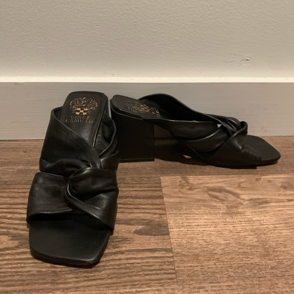 Vince Camuto Black Mule Sandal Bock Heel with Twist Front Size 7 - Picture 6 of 7